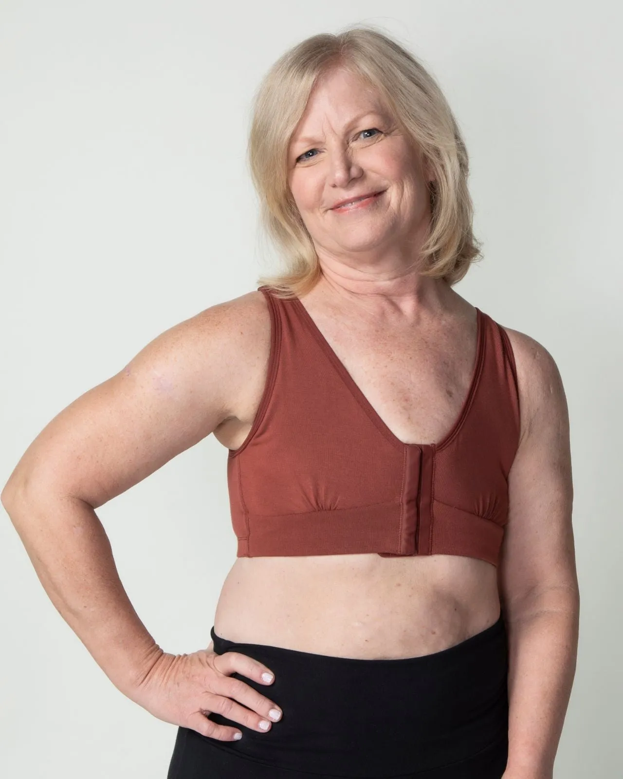 Rora Pocketed Front Closure Bra