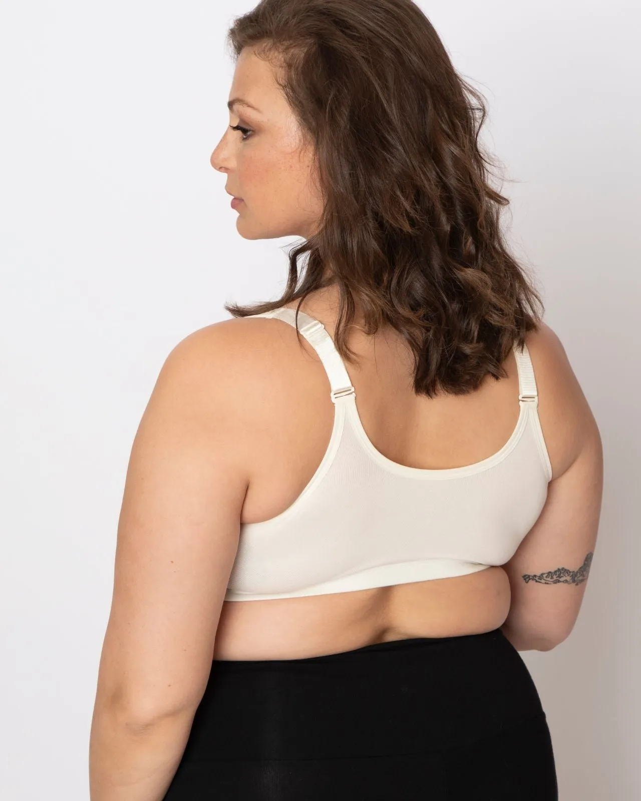 Rora Pocketed Front Closure Bra