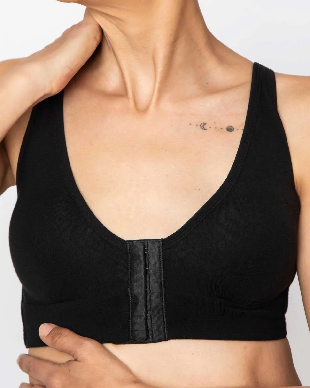 Rora Pocketed Front Closure Bra