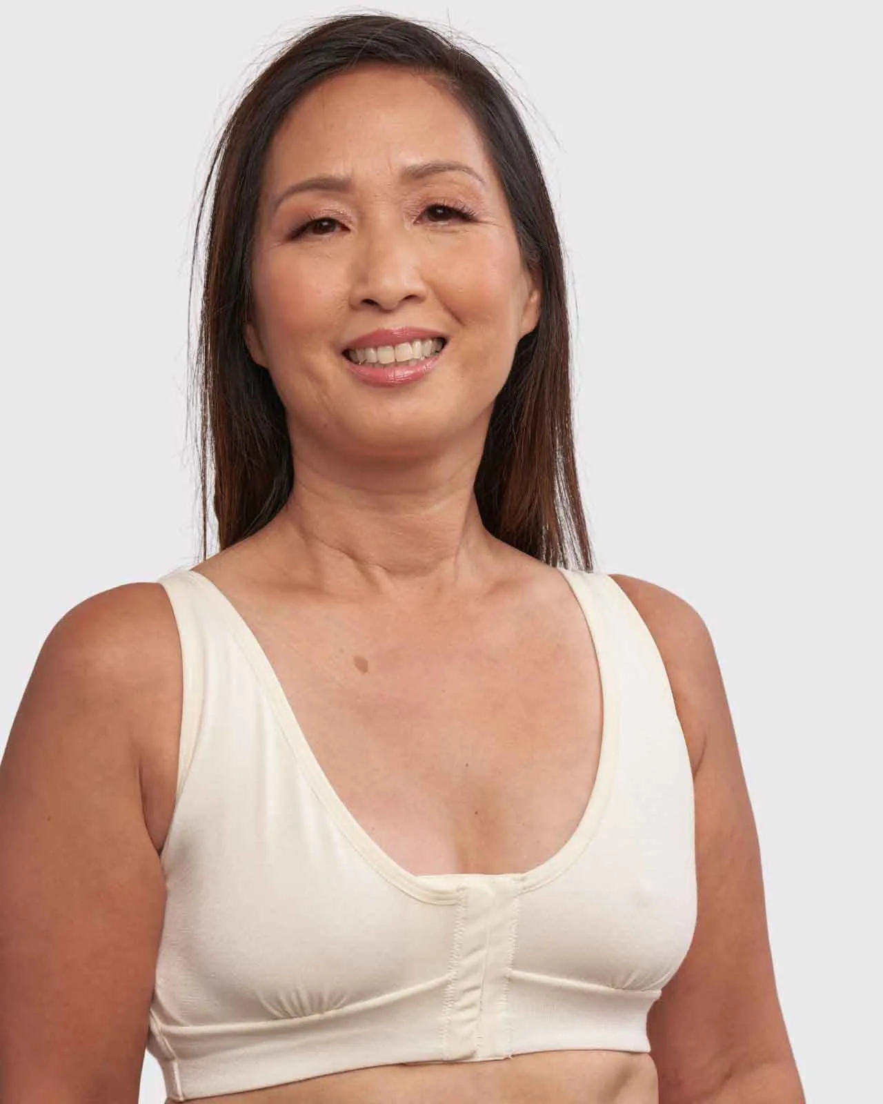 Rora Pocketed Front Closure Bra
