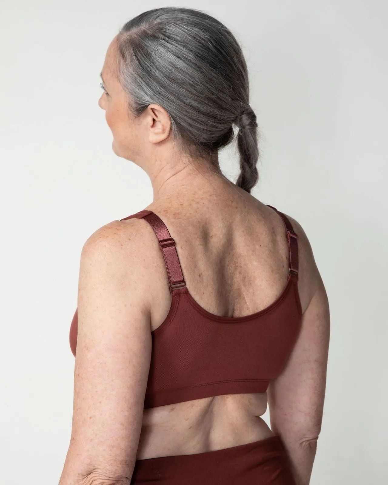 Rora Pocketed Front Closure Bra