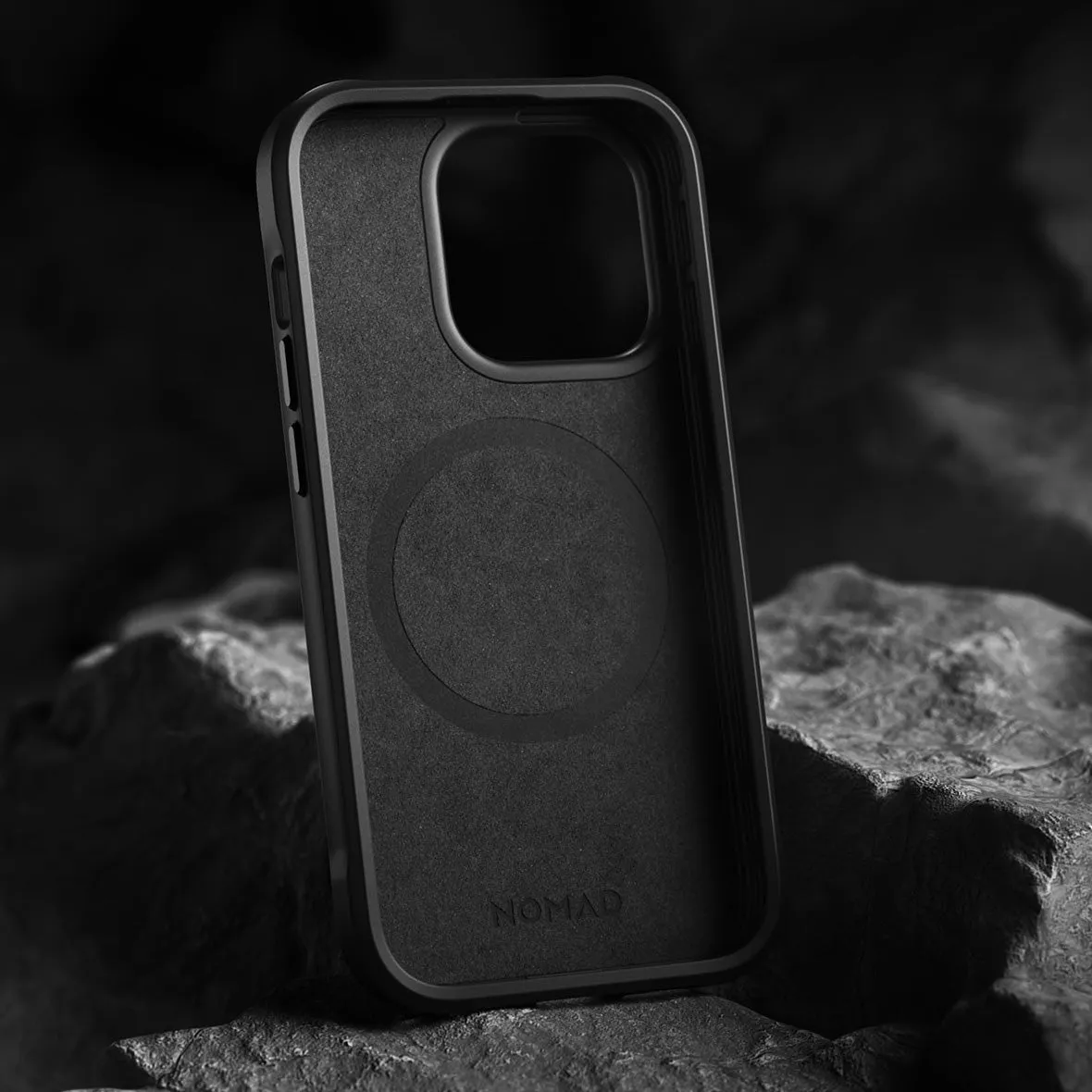 Rugged Protective MagSafe Case for iPhone 14 Plus / 15 Plus