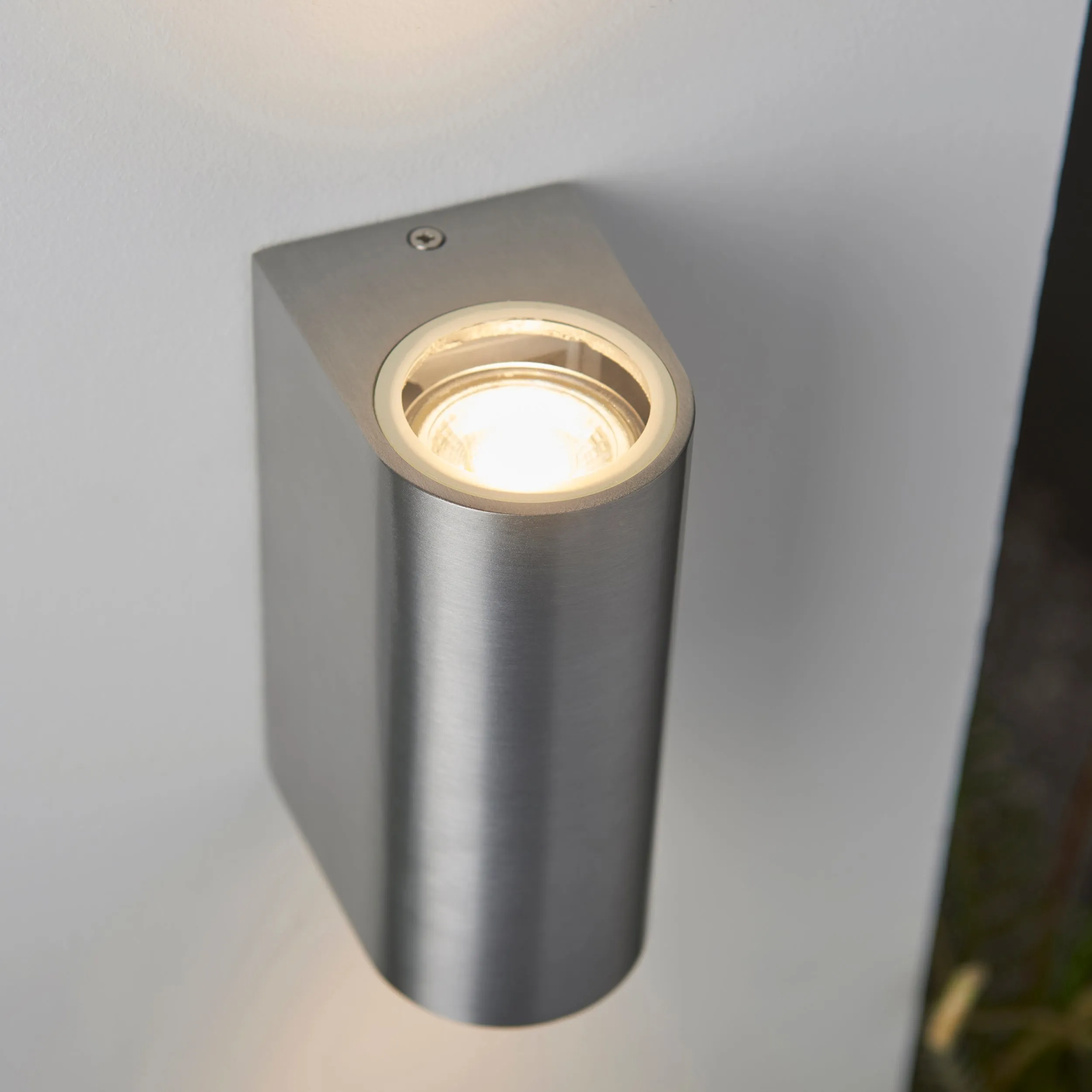 Saxby 13915 Doron 2lt wall IP44 35W Brushed alloy & clear glass 2 x 35W GU10 reflector (Required)