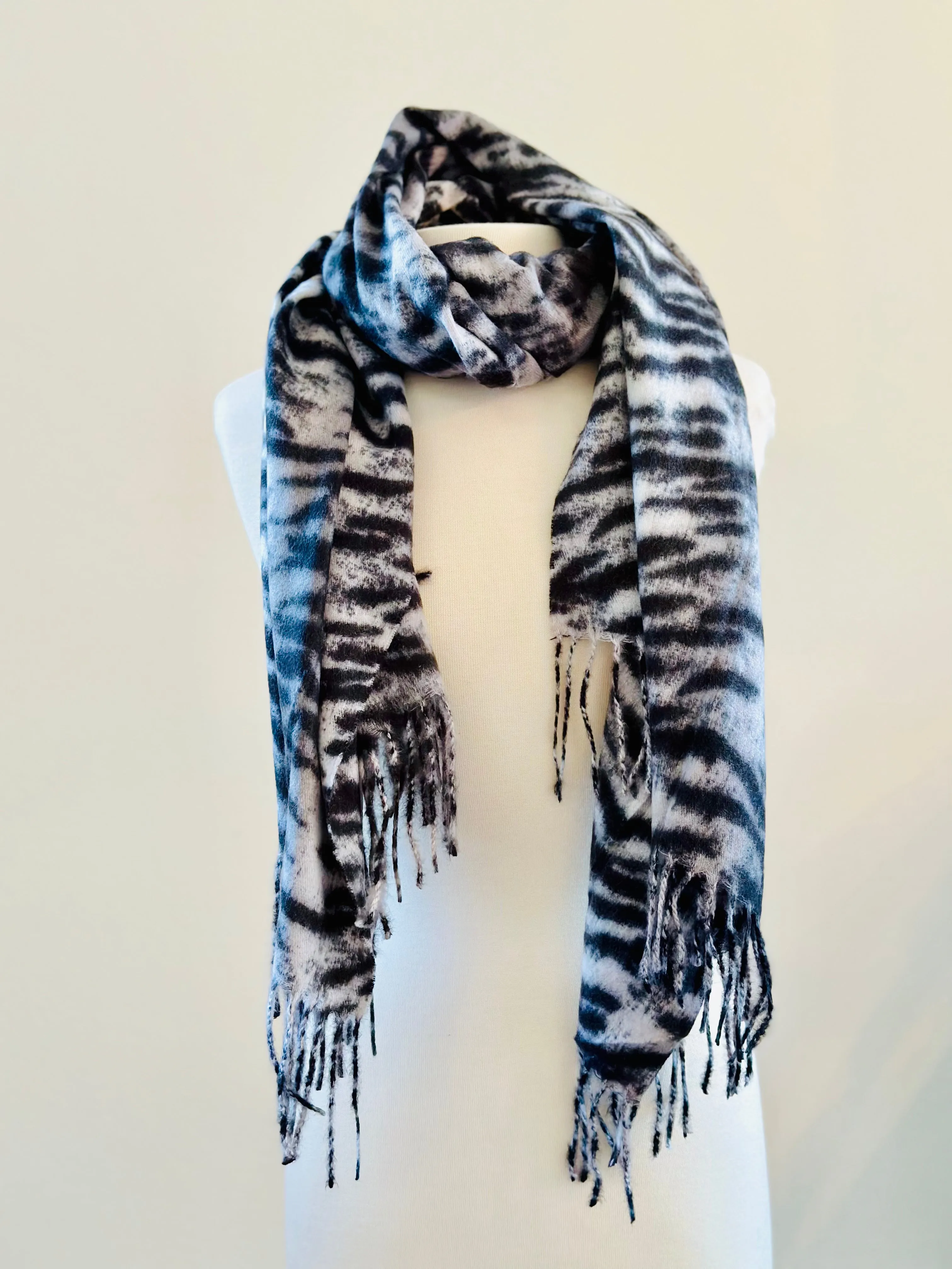 SC19 TIGER SOFT SCARF