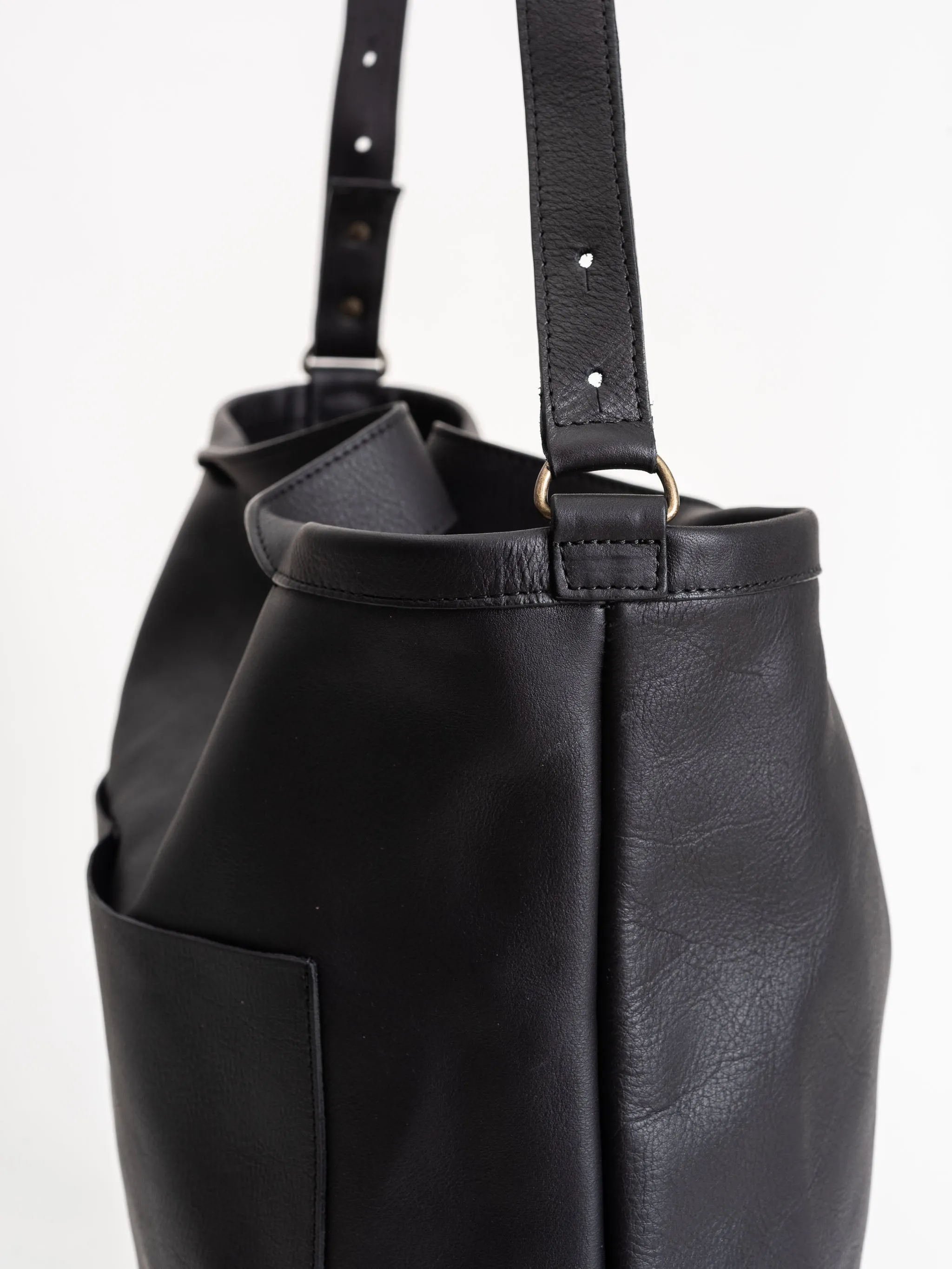 shopper tote- jet black