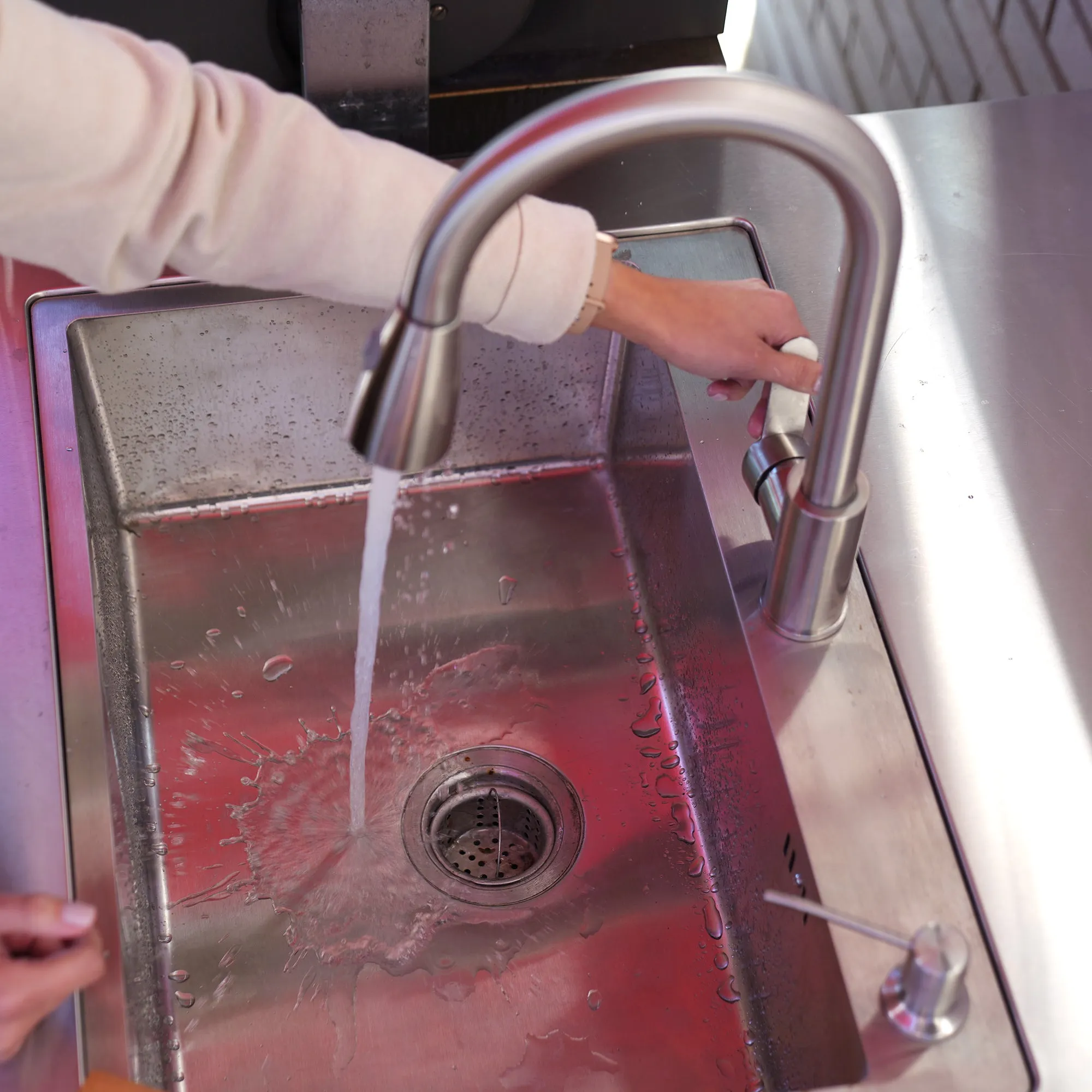 Sink for Outdoor Kitchen Cabinet