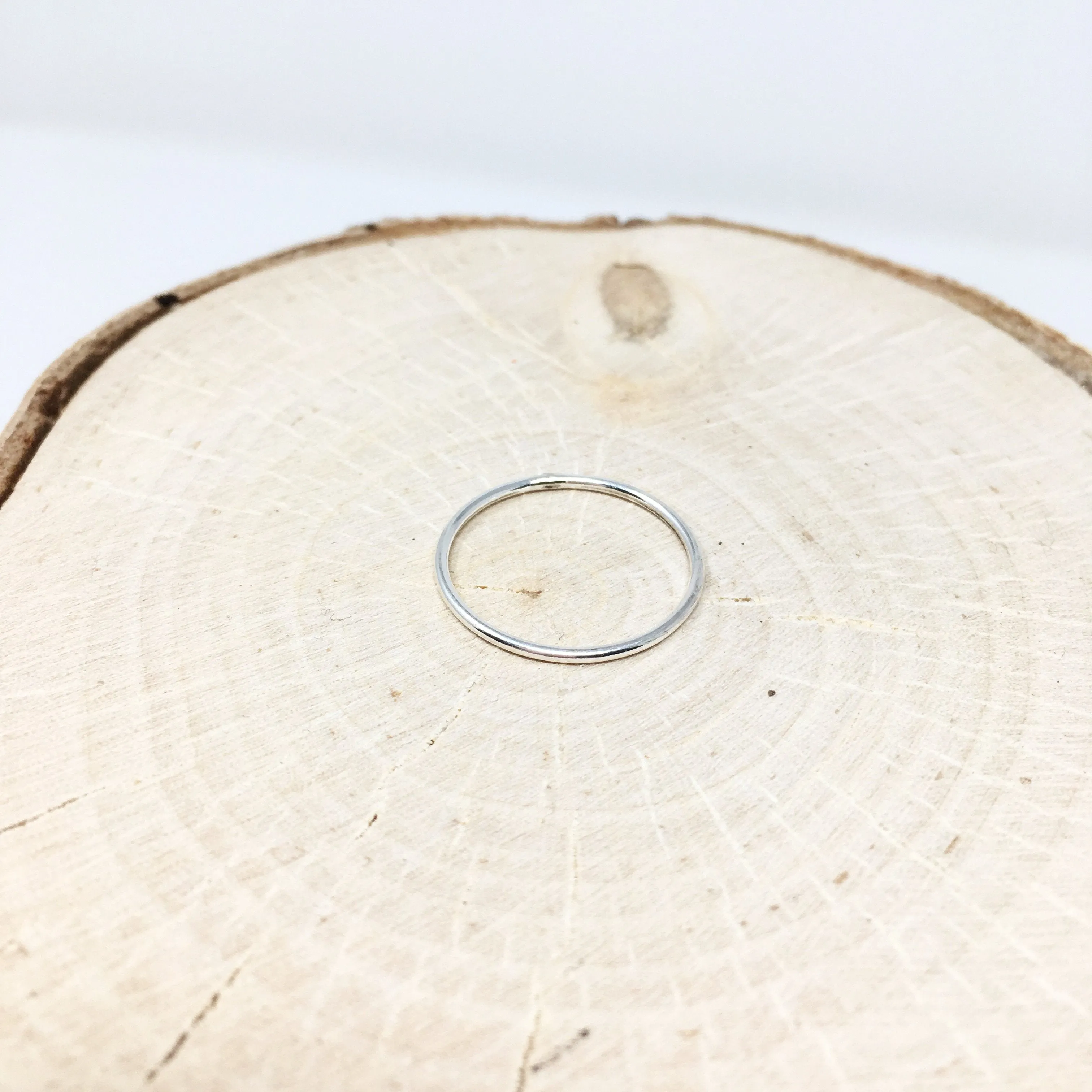 Sloane Smooth Stacking Ring | Silver