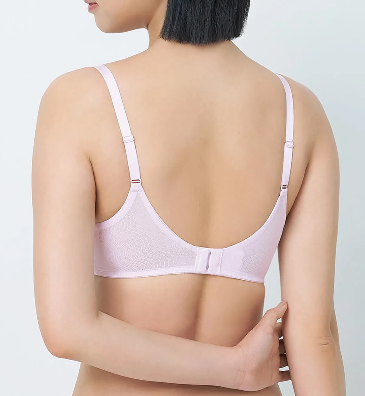 Smooth Sensation Magic Push Up Deep V Bra