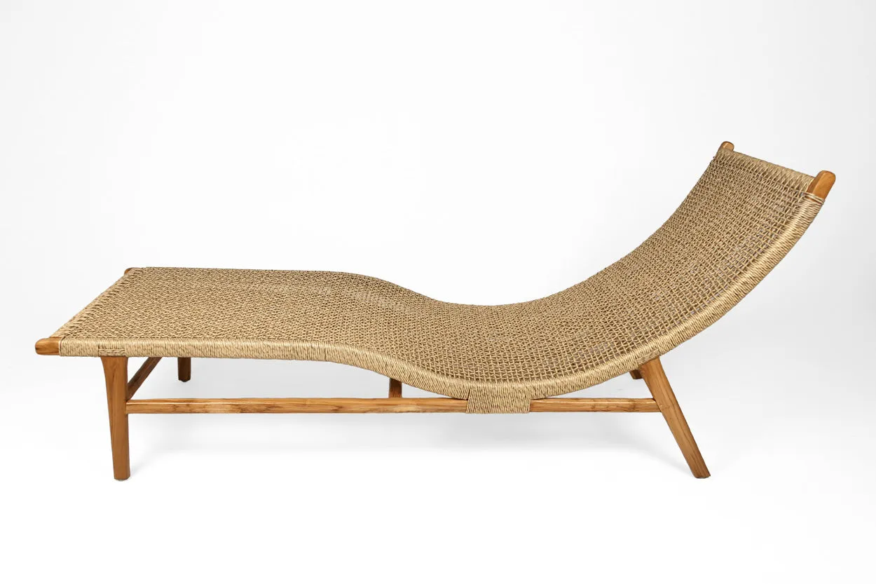 Synthetic Raffia Chaise Lounge