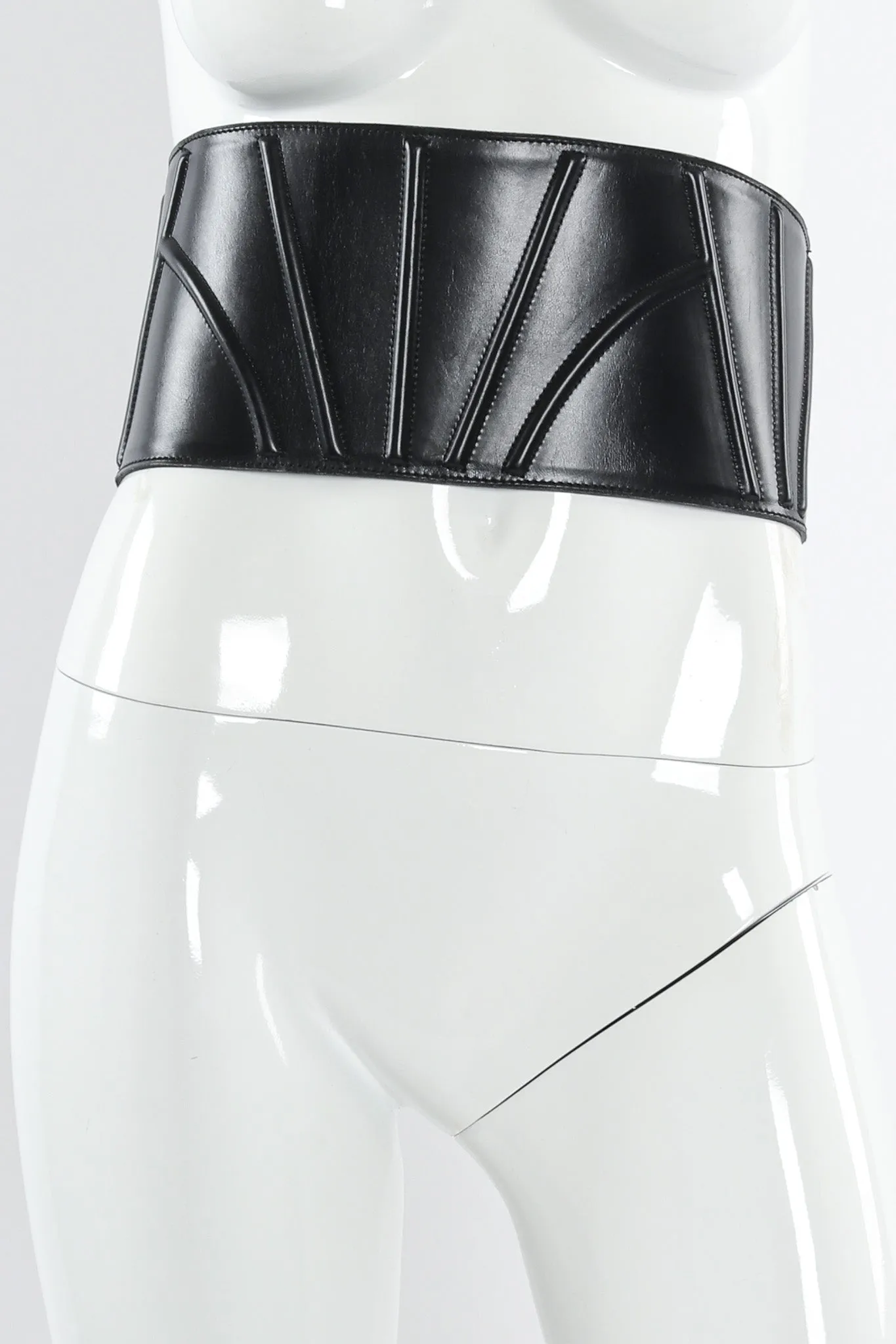 Textured Geo Leather Waist Belt