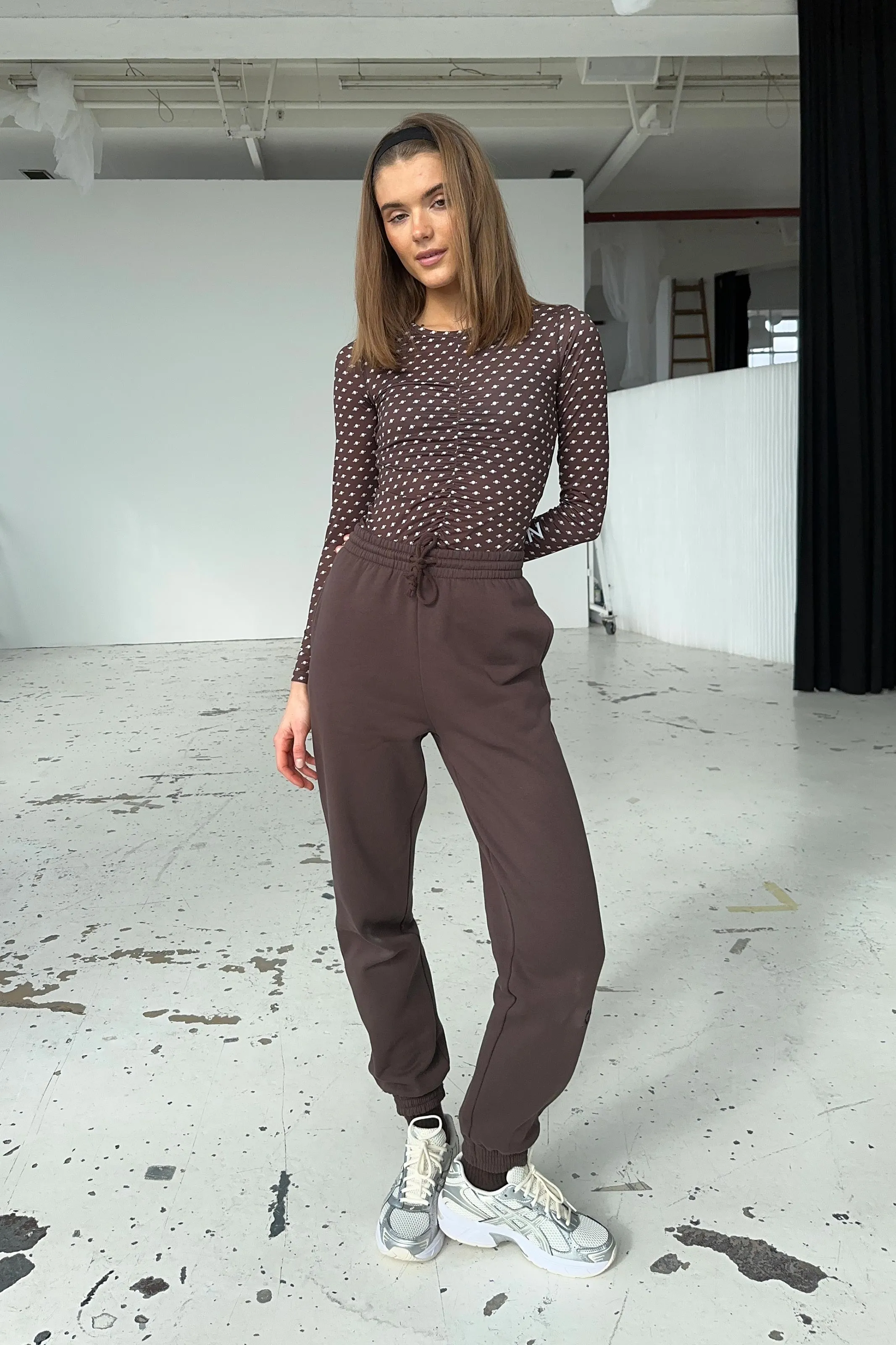 TRACK1 PANTS