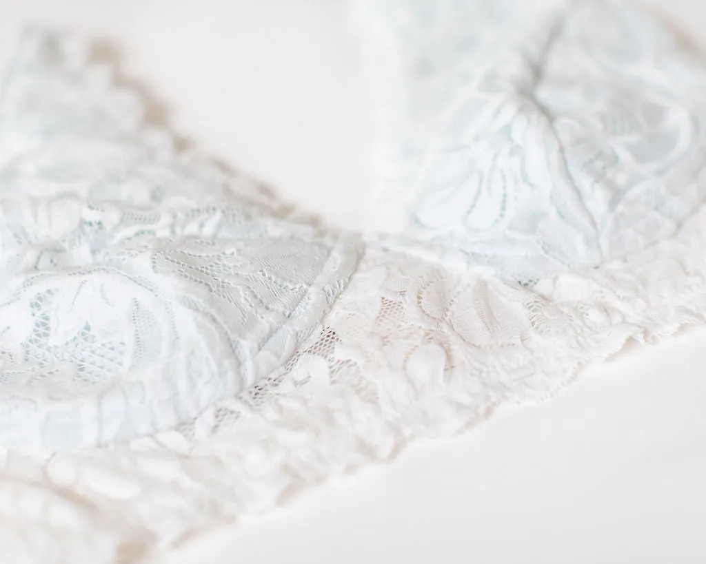 Vela Wireless Bra, White / Mist