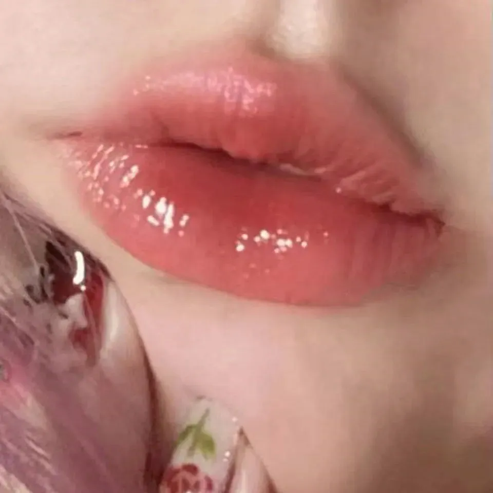 WATER GLOSSY GLASS LIP  MK0074
