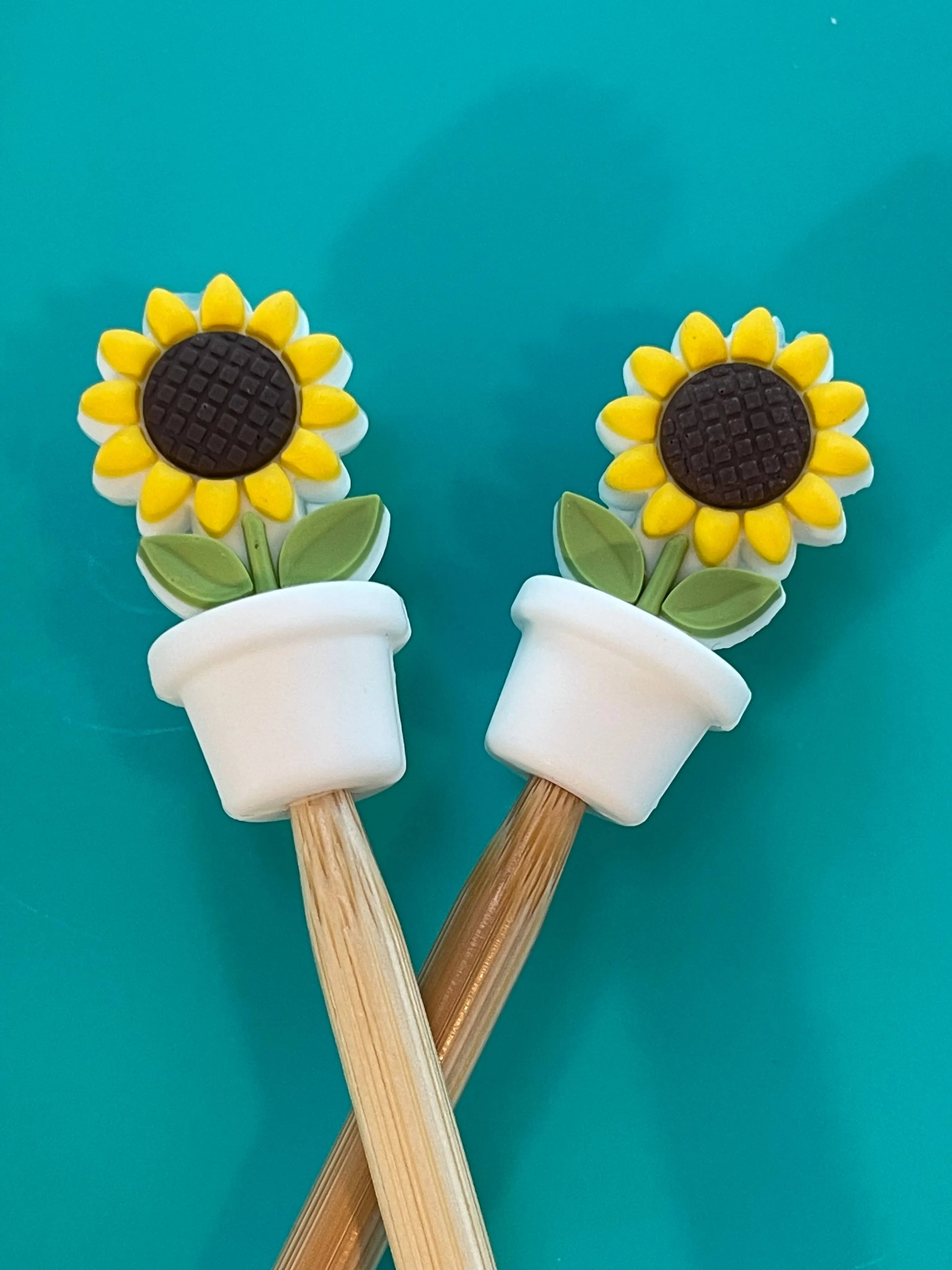 White Sunflowers Point Protector