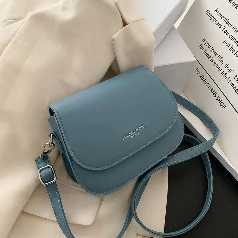 Women Trendy Saddle Shoulder Bag PU Leather Crossbody Bag Simple Solid Color Flap Messenger Bag Designer Handbags Pouch