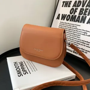 Women Trendy Saddle Shoulder Bag PU Leather Crossbody Bag Simple Solid Color Flap Messenger Bag Designer Handbags Pouch