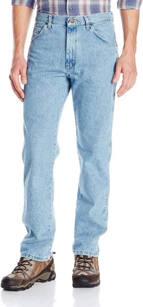 Wrangler Men's Rugged Wear Classic Fit Jean